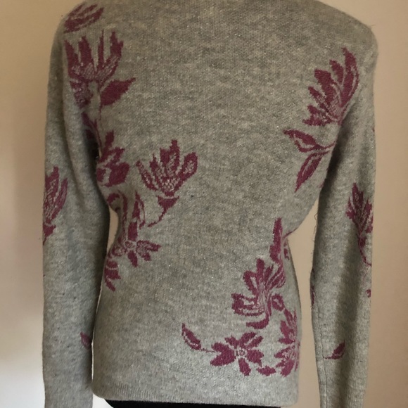 Liz Claiborne Sweater - Picture 2 of 4